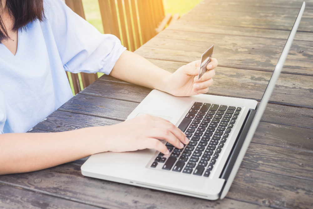 Common Online Paystub Creator Mistakes — and How to Fix Them