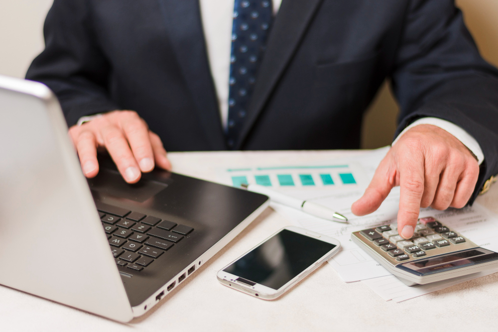 Why Are Corporations Switching to Pay Stub Generator Online?