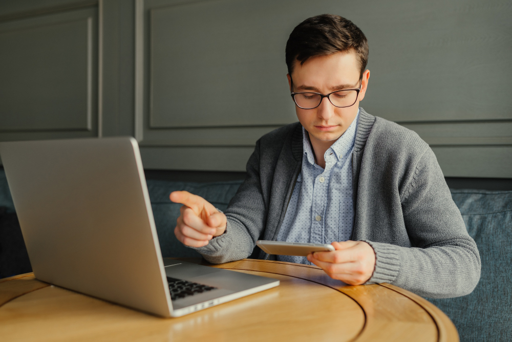 Manual vs. Digital Paystubs: Why the Best Paystub Generator Online Leads the Way